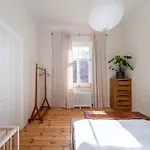 Charming Flat With Beautiful Riverside Views