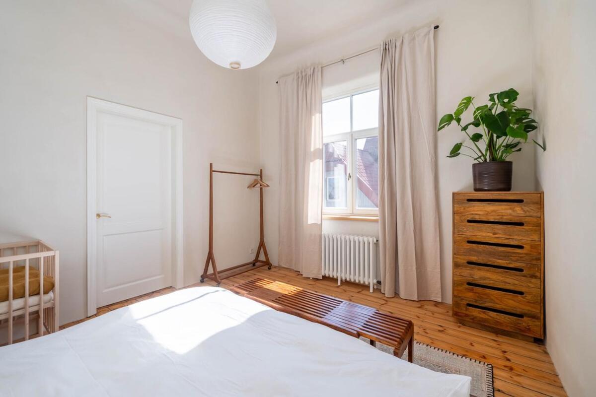 Charming Flat With Beautiful Riverside Views Dzīvoklis